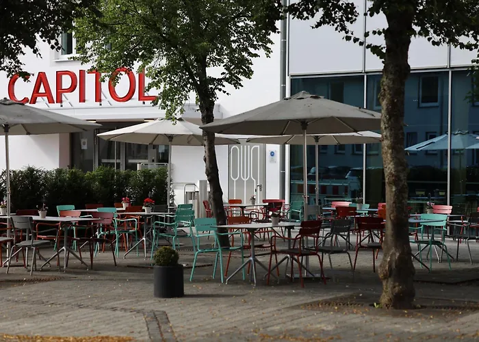 Neue Capitol Hotell